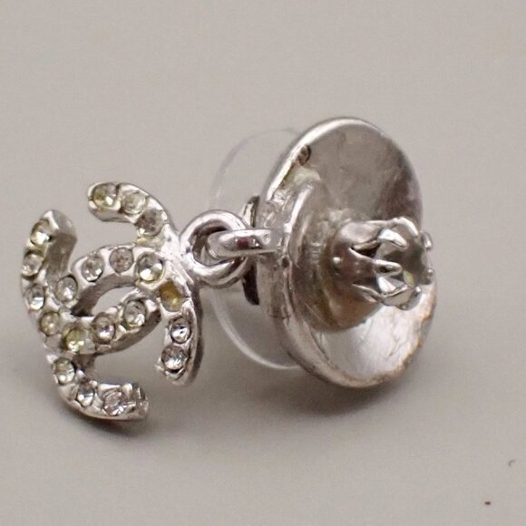 CHANEL CC Logo Rhinestone Camelia Piercing Earring 04P Silver France 38RF516 - Picture 5 of 11